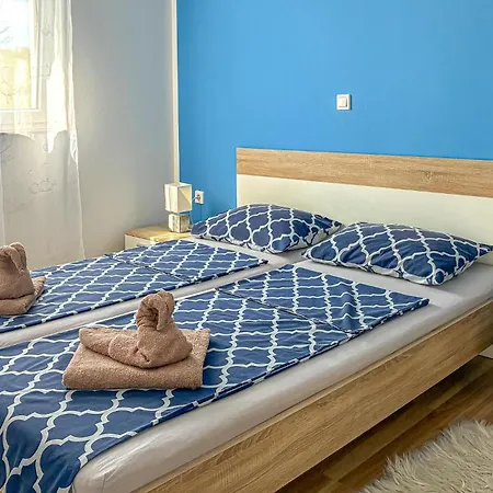 Apartmán Beautiful In With Wifi